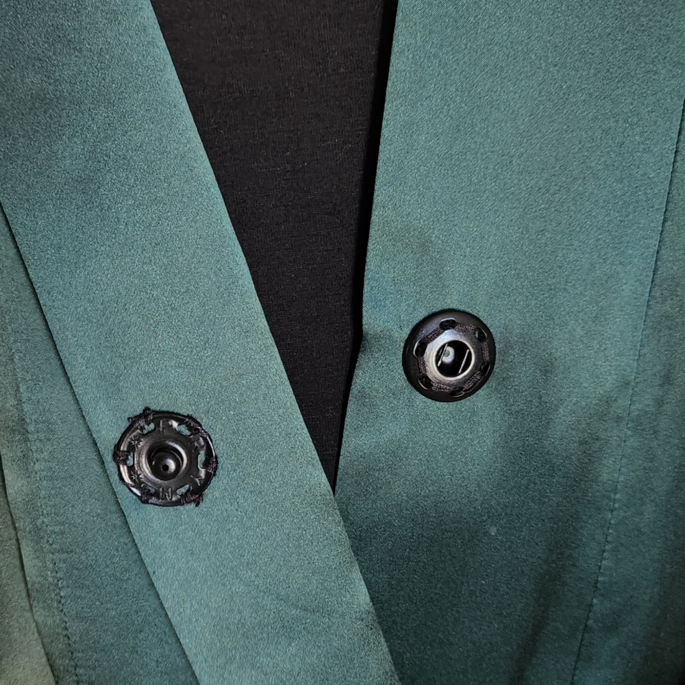 Alice Archer Green Silk Kimono - Picture 14 of 16